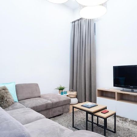 Super Central Apartment With A/C Budapest Ngoại thất bức ảnh